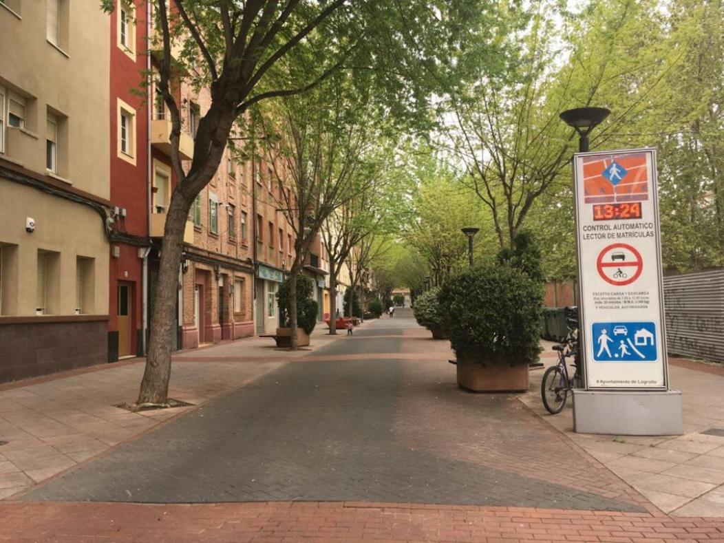 Centrico Apartament Al Lado De La Estacion D Tren Vivienda De Uso Turistico Логроньо Екстериор снимка